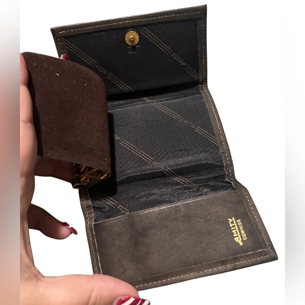 NWT Amity Black Brass Cowhide Charcoal Leather Key Holder Made in USA - Picture 2 of 8